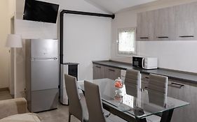 S T Apartment
